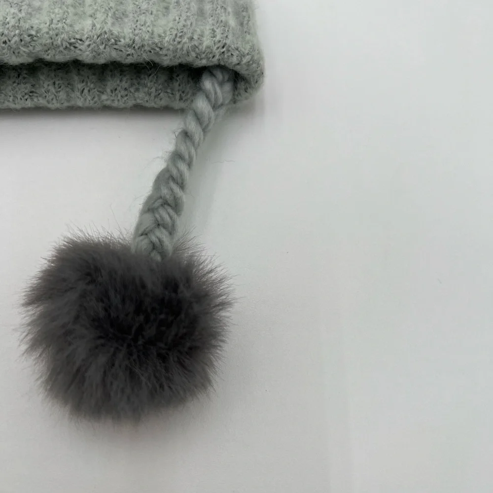 Top Paw Gray Soft L/XL Dog Pom Pom Balls Beanie Pet Cap Hat Tassels Winter  NWOT